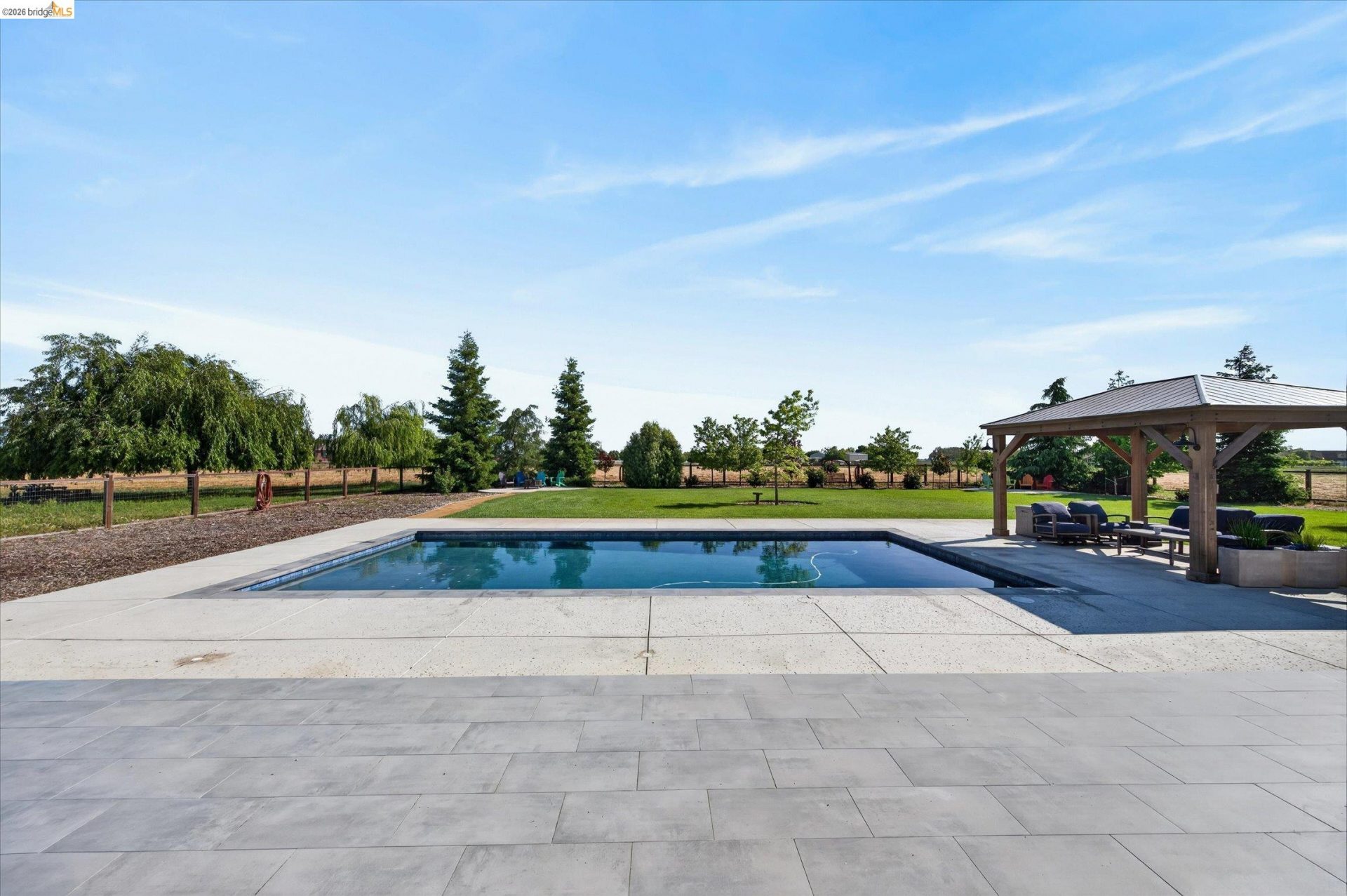 Property photo 46