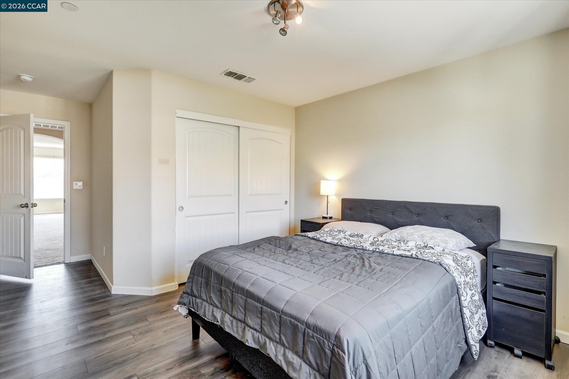 Property photo 50