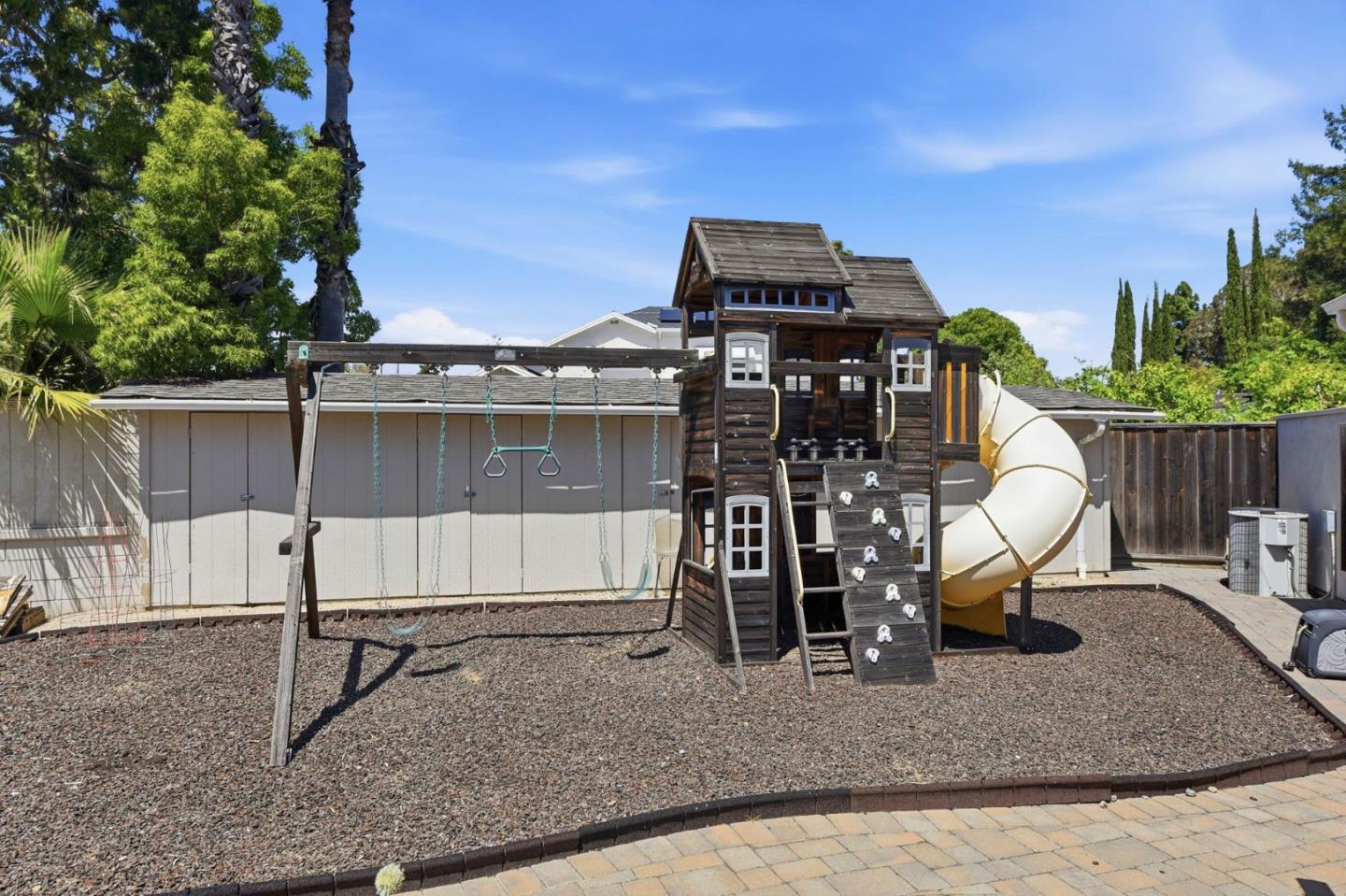 Property photo 45