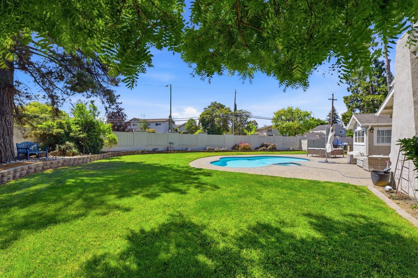 Property photo 47
