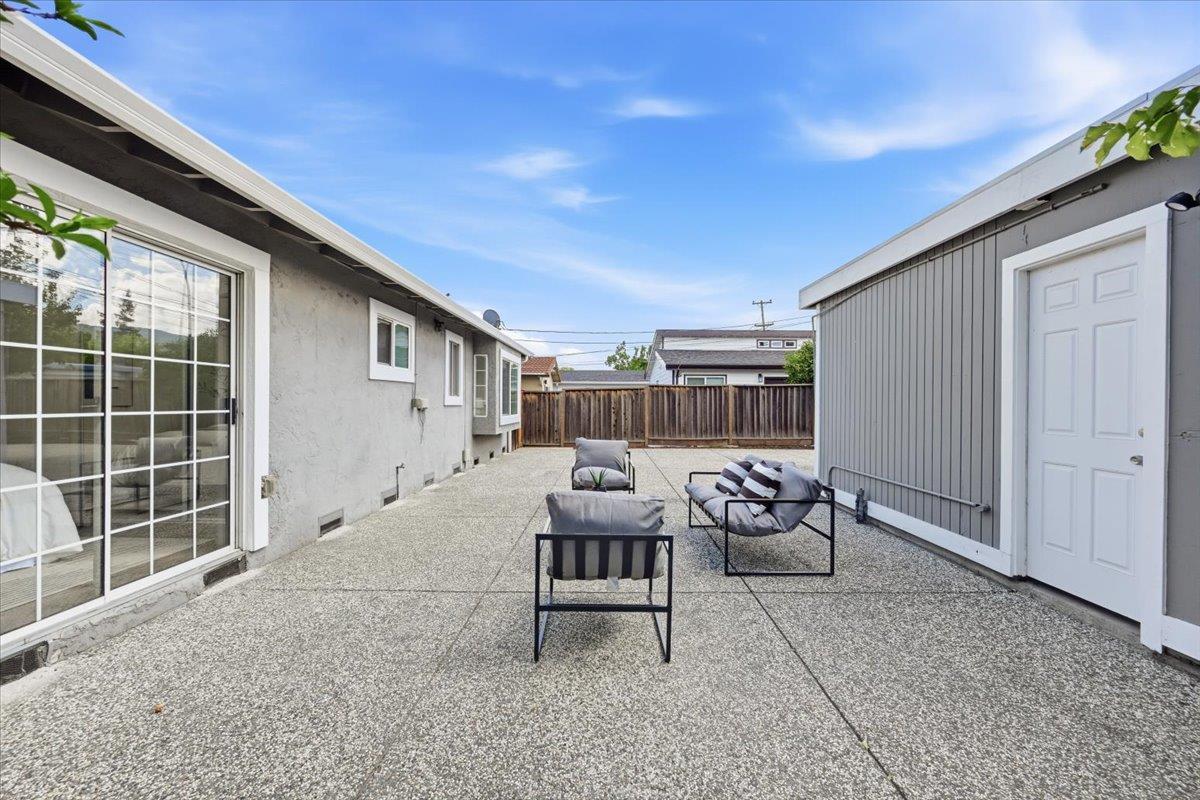 Property photo 44