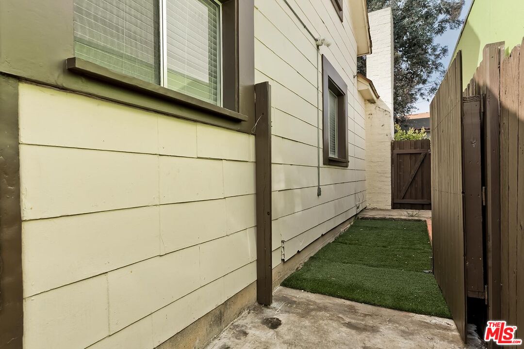 Property photo 34