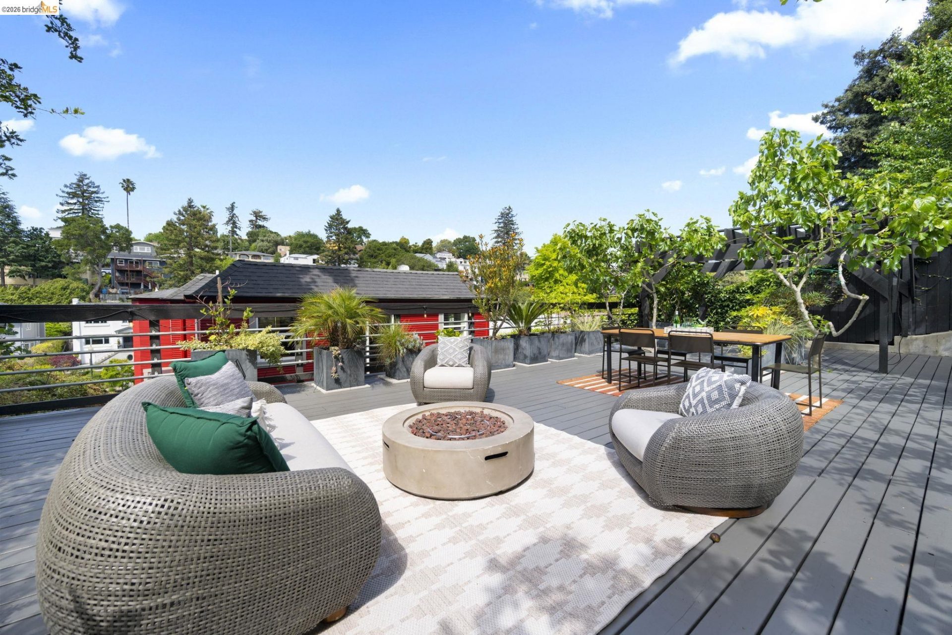 Property photo 44