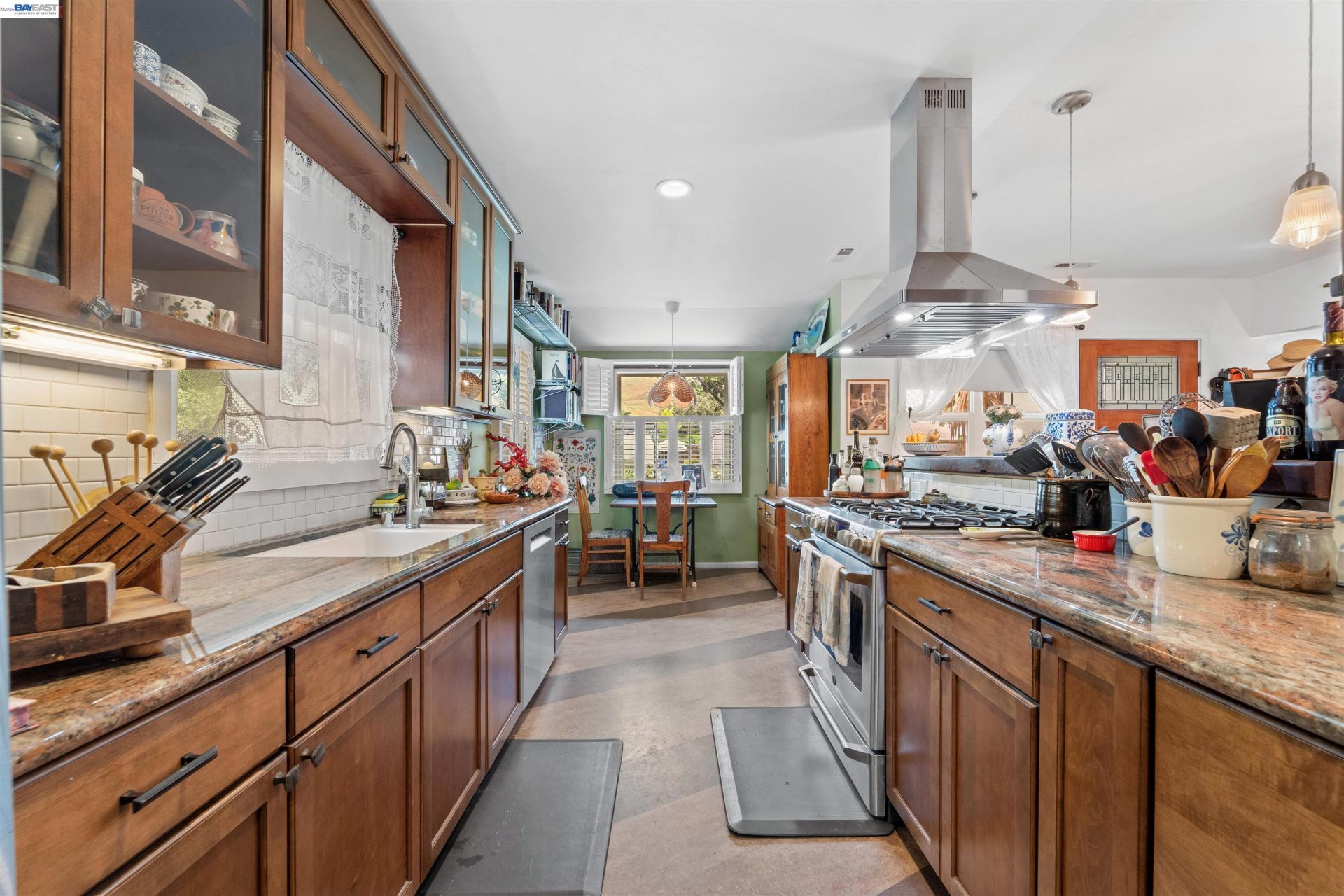 Property photo 22