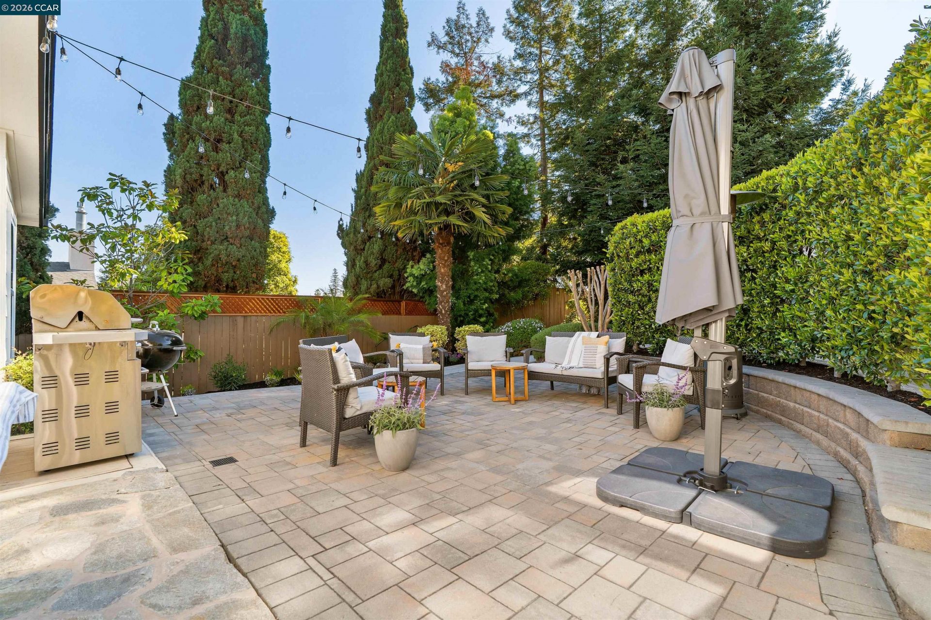 Property photo 38