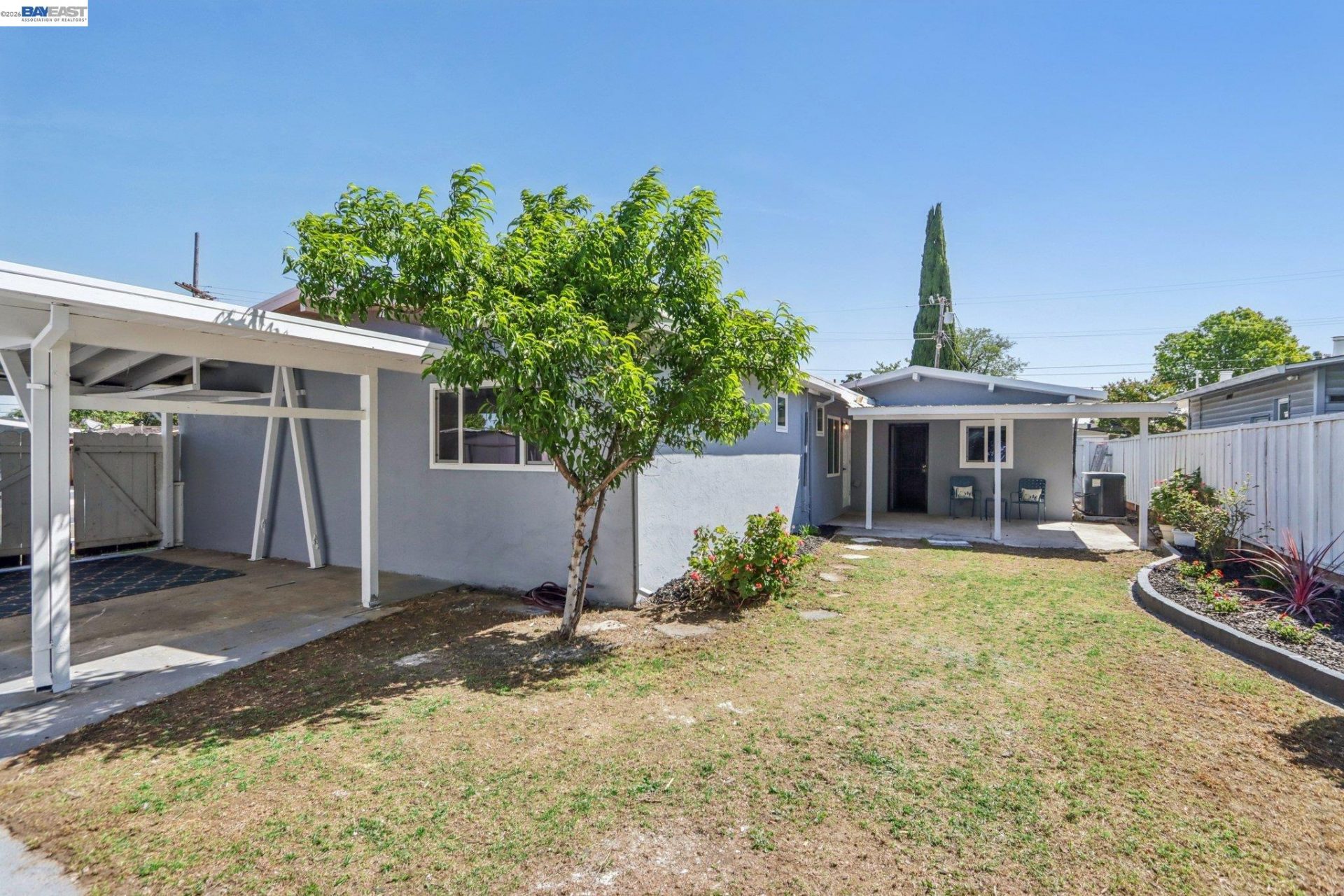 Property photo 44