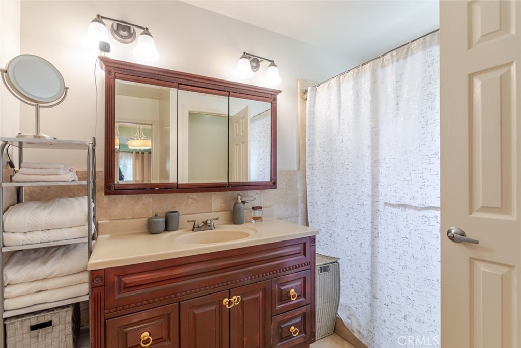 Property photo 50