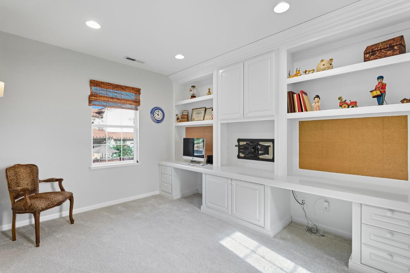 Property photo 32