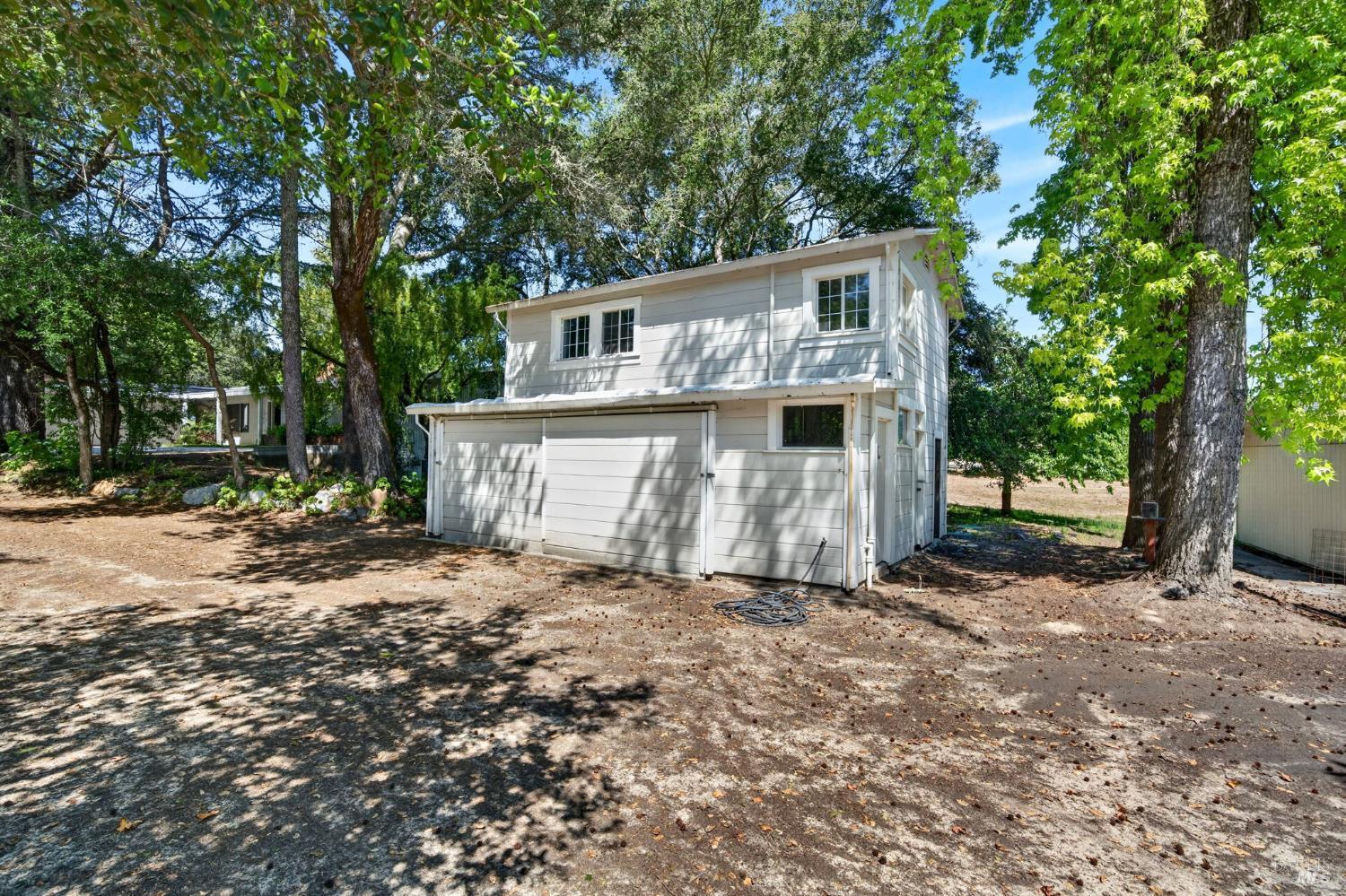 Property photo 38