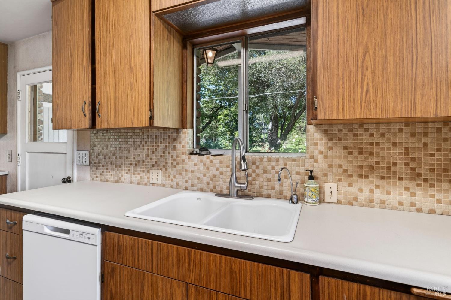 Property photo 46
