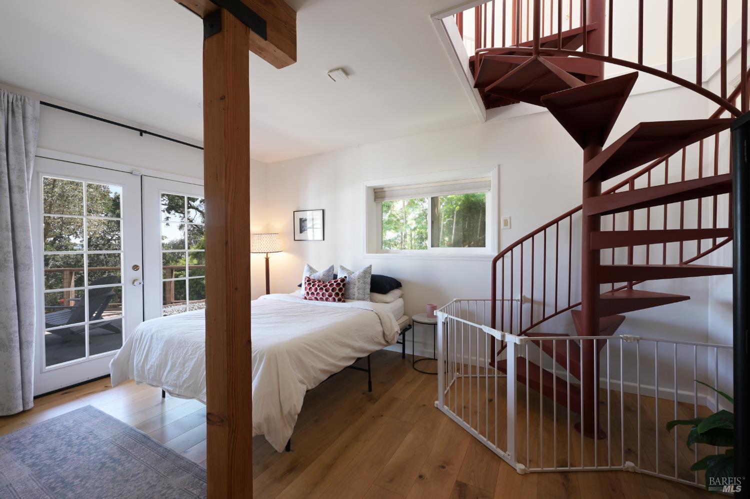 Property photo 24