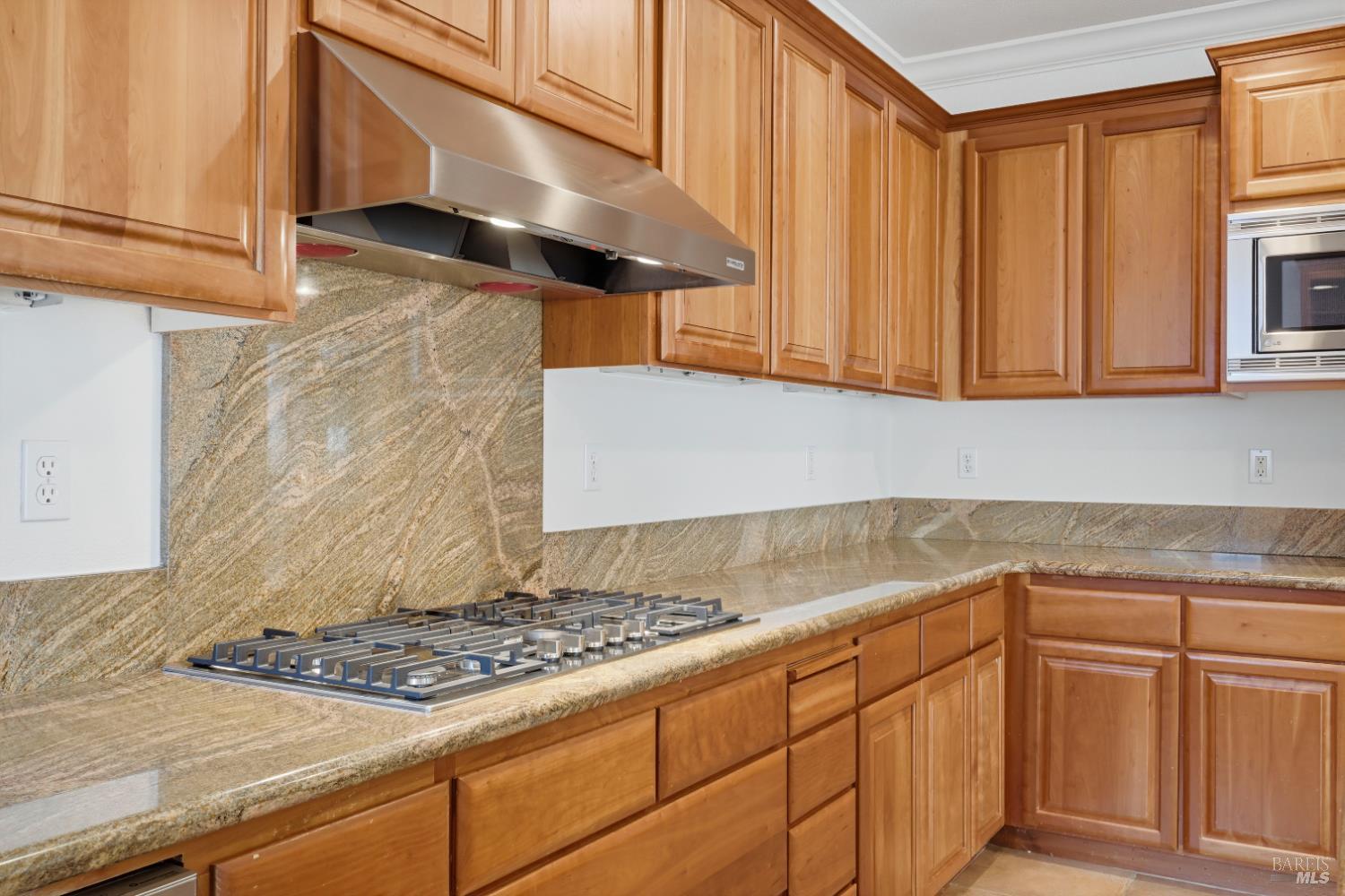 Property photo 24