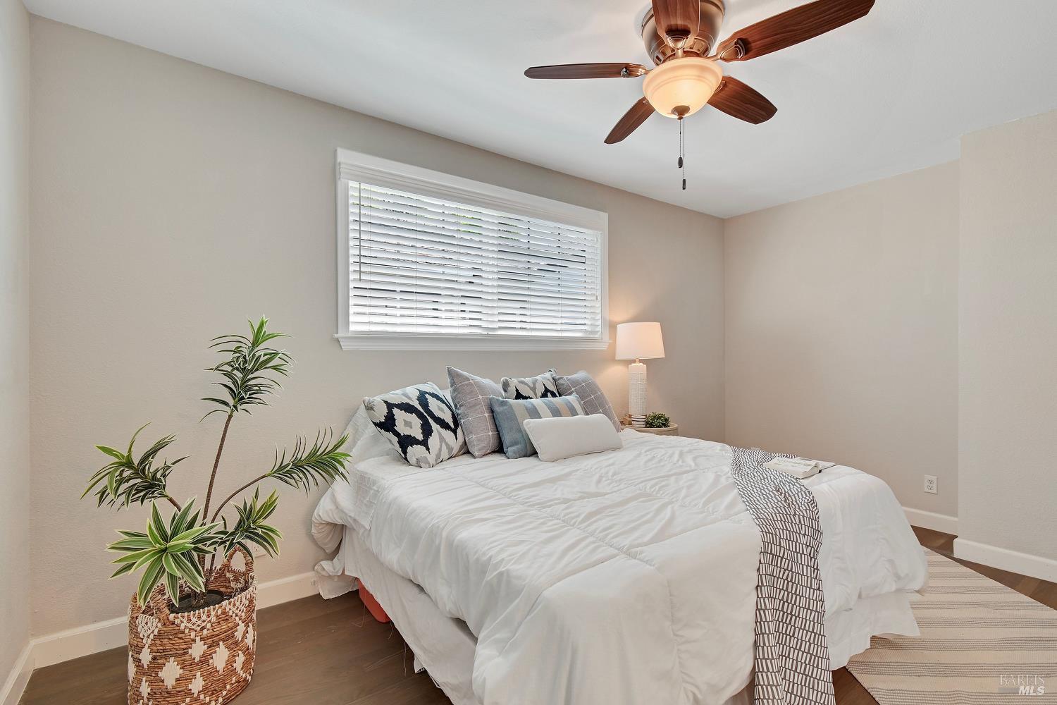 Property photo 34