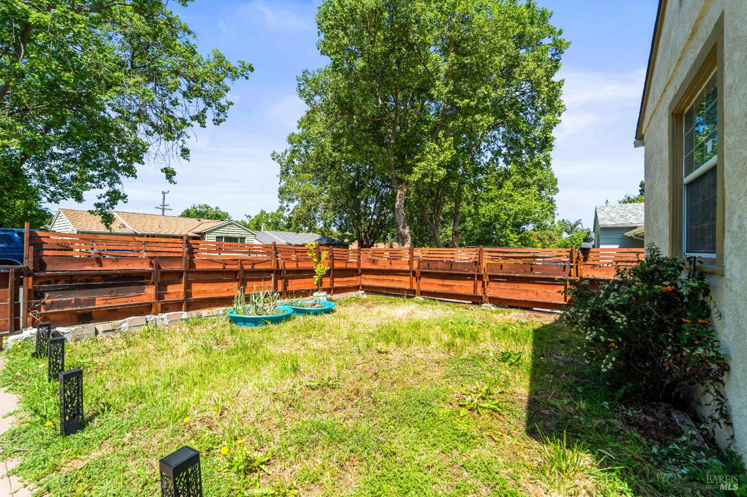 Property photo 50