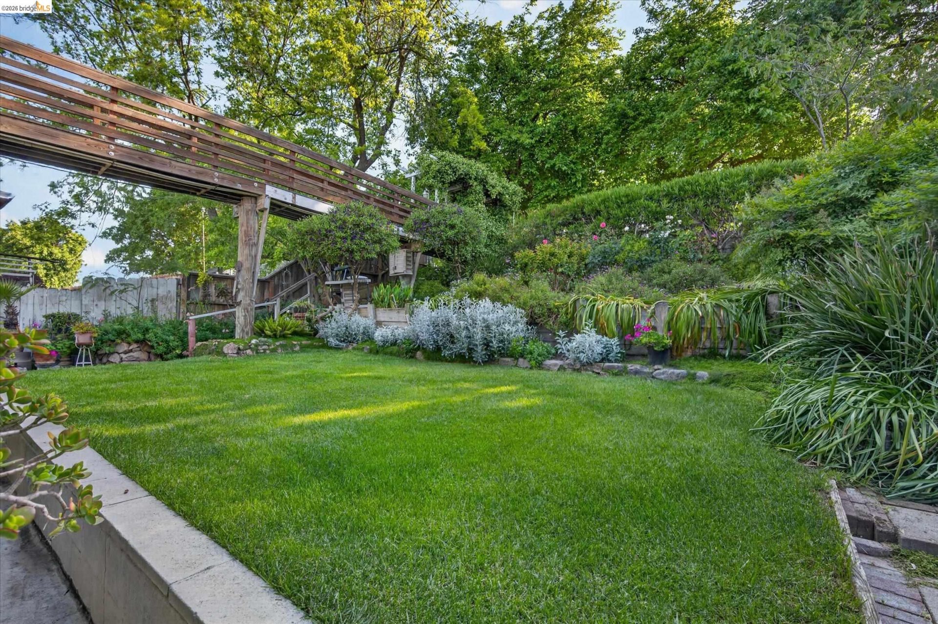 Property photo 32