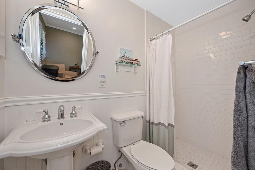 Property photo 44
