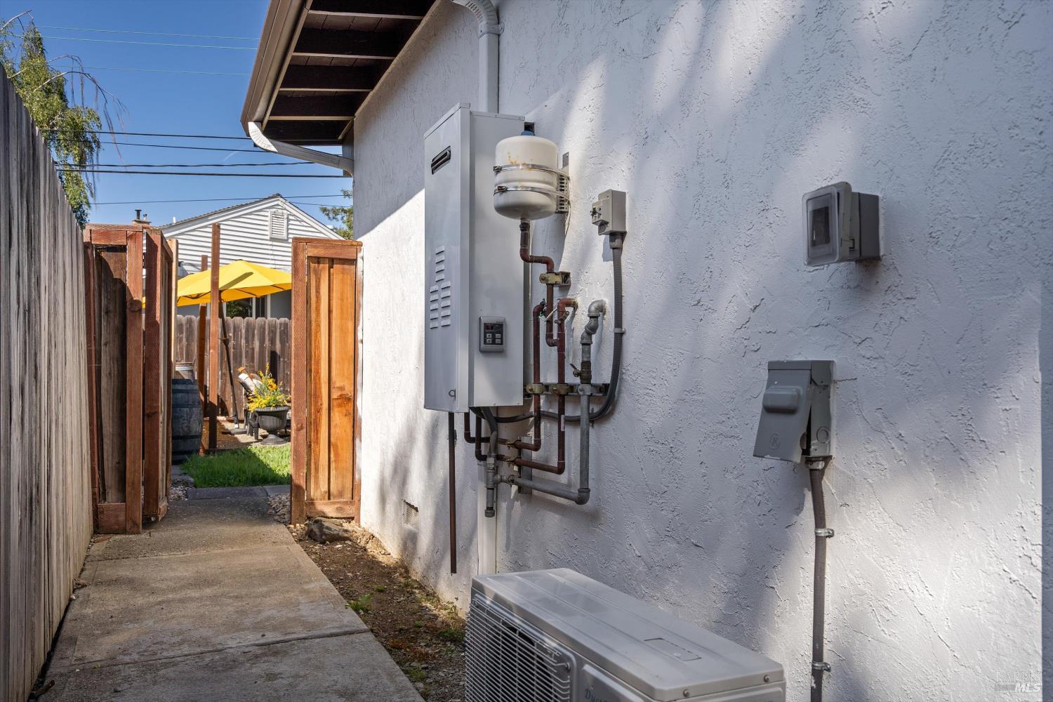 Property photo 33