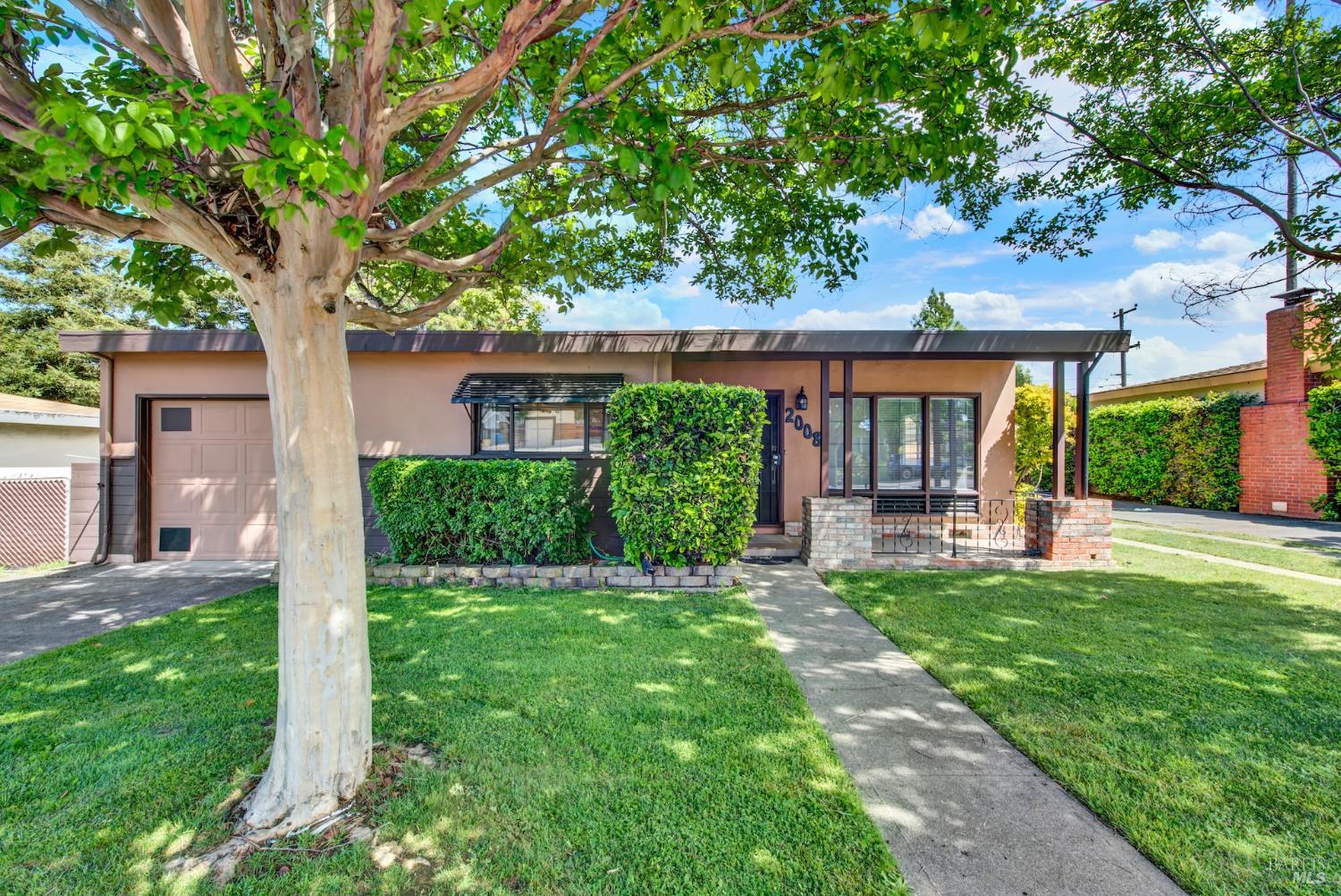 Property photo 16