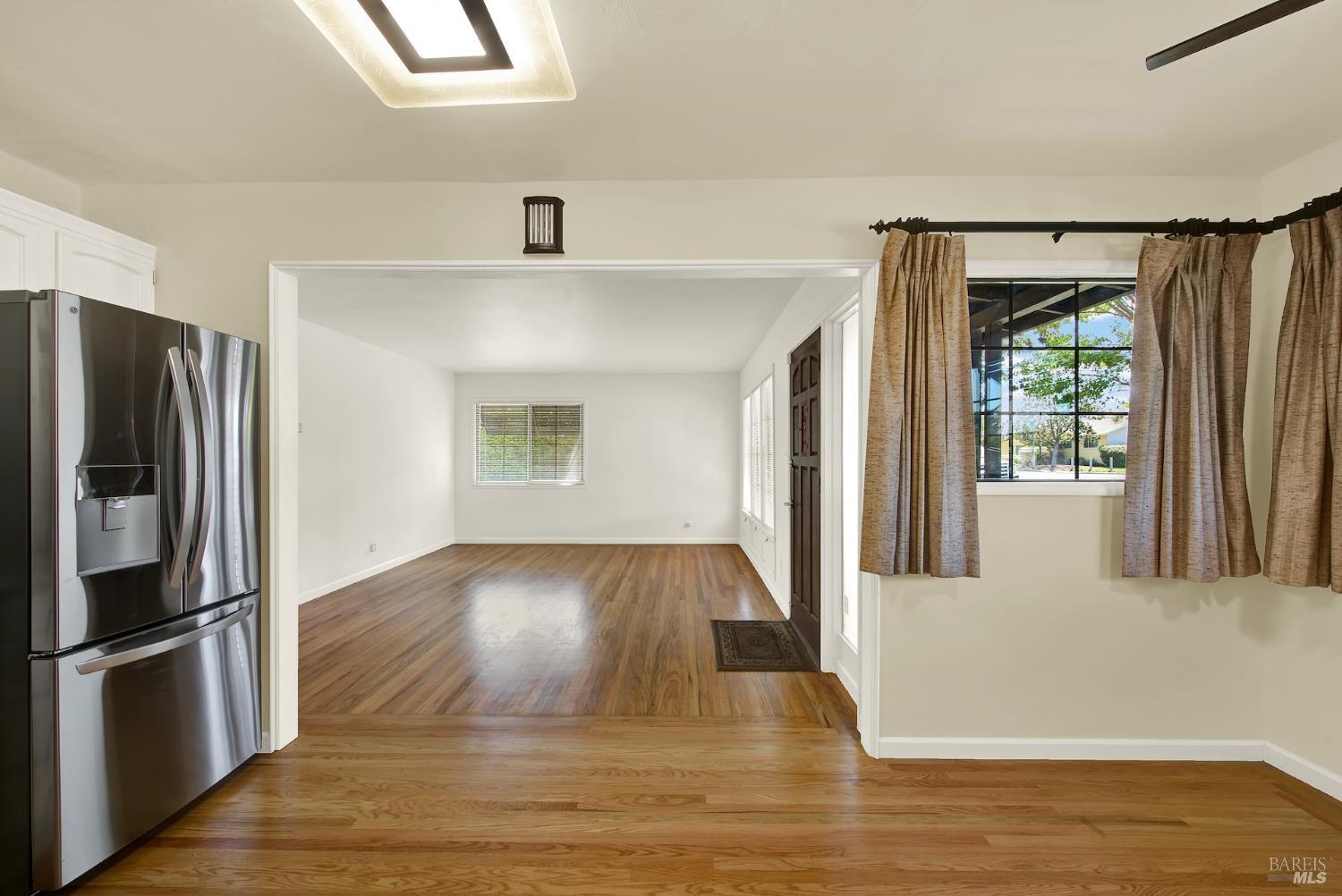 Property photo 37