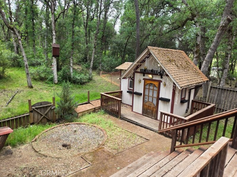 Property photo 25