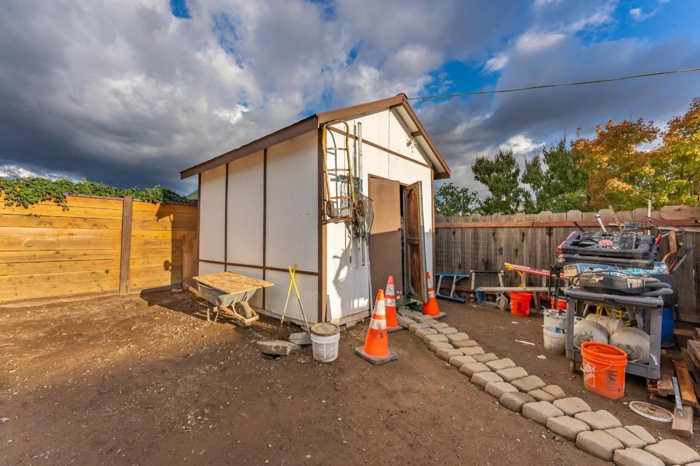 Property photo 30