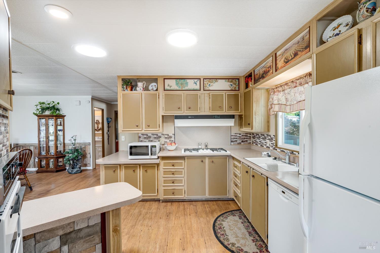Property photo 16