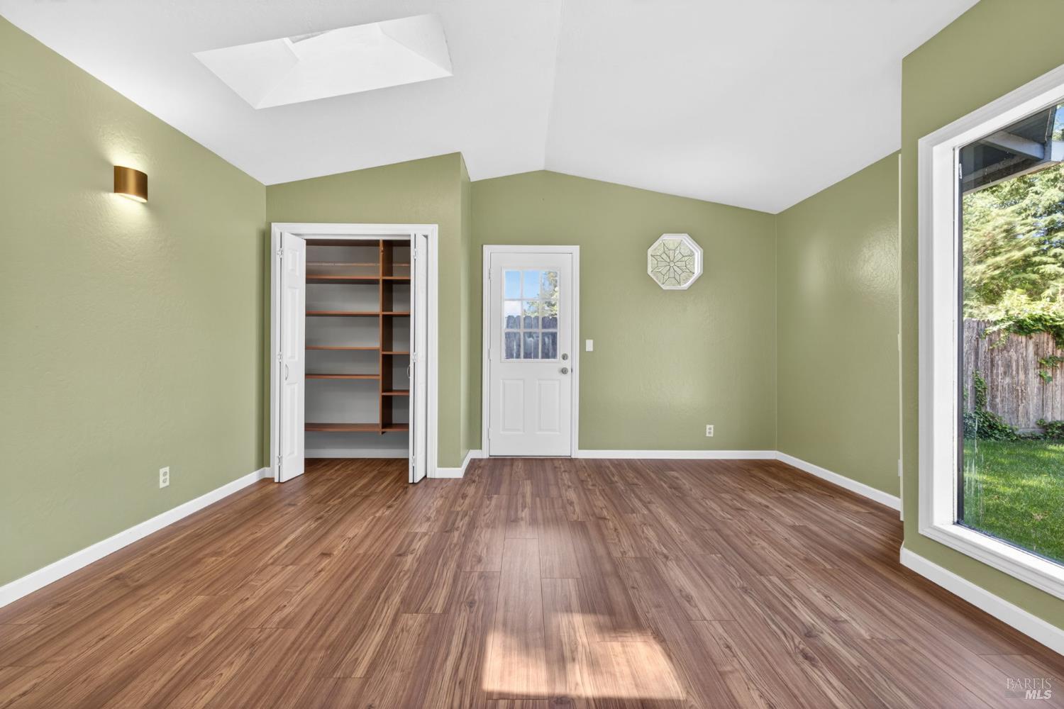 Property photo 27