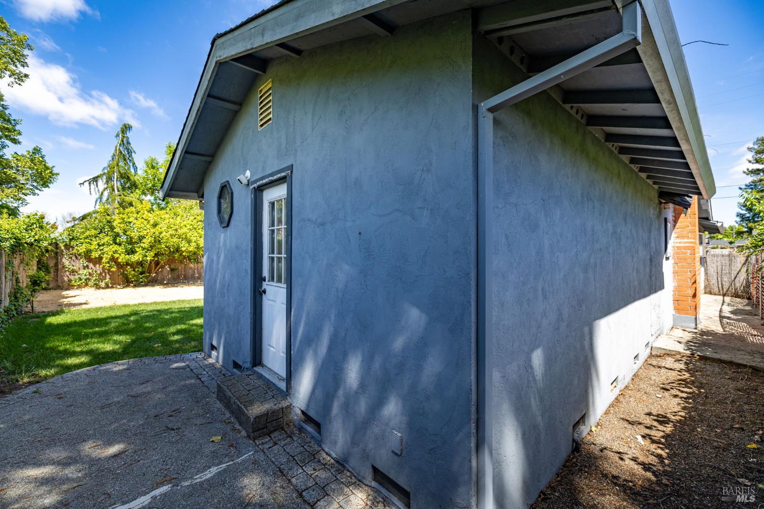 Property photo 44
