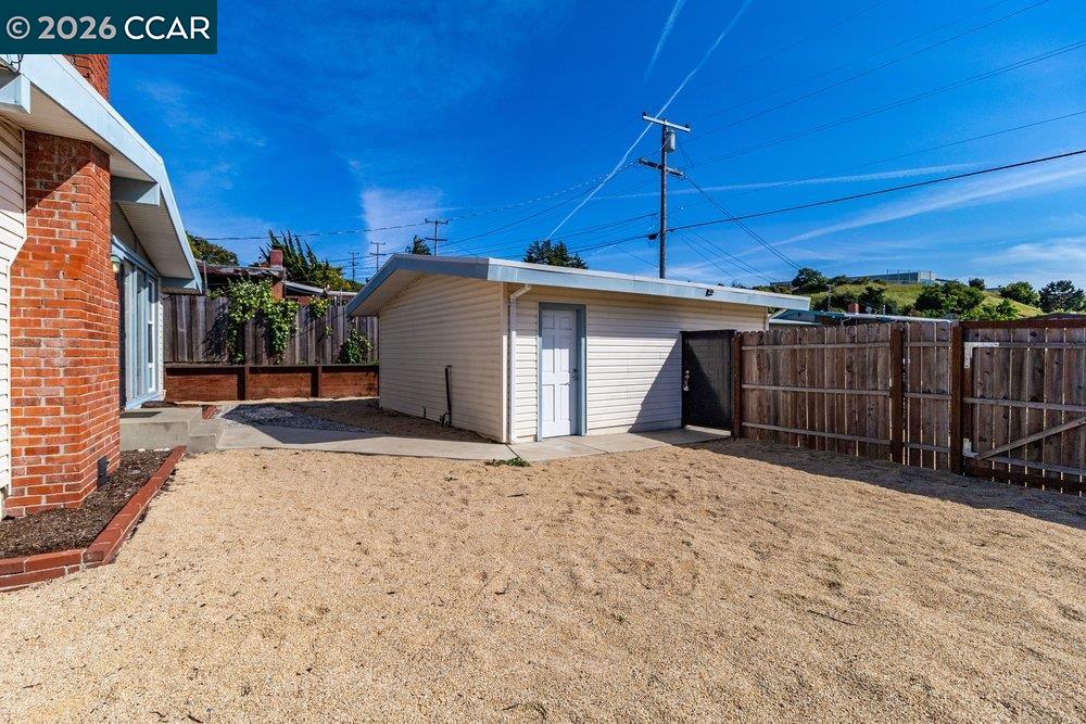 Property photo 16