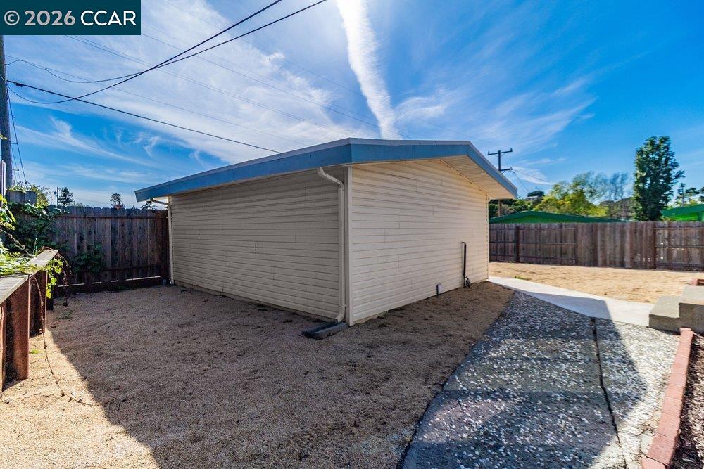 Property photo 50
