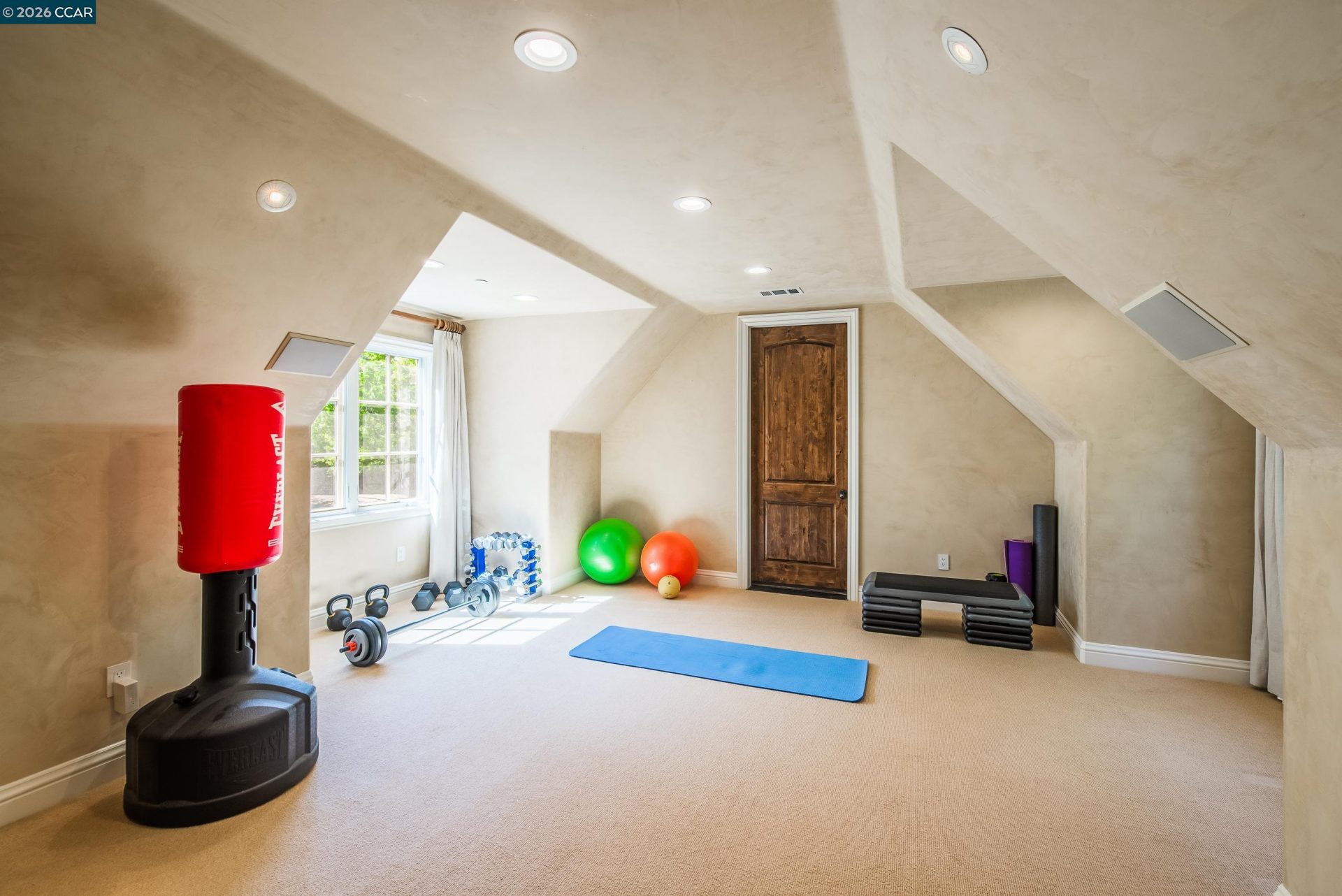 Property photo 50