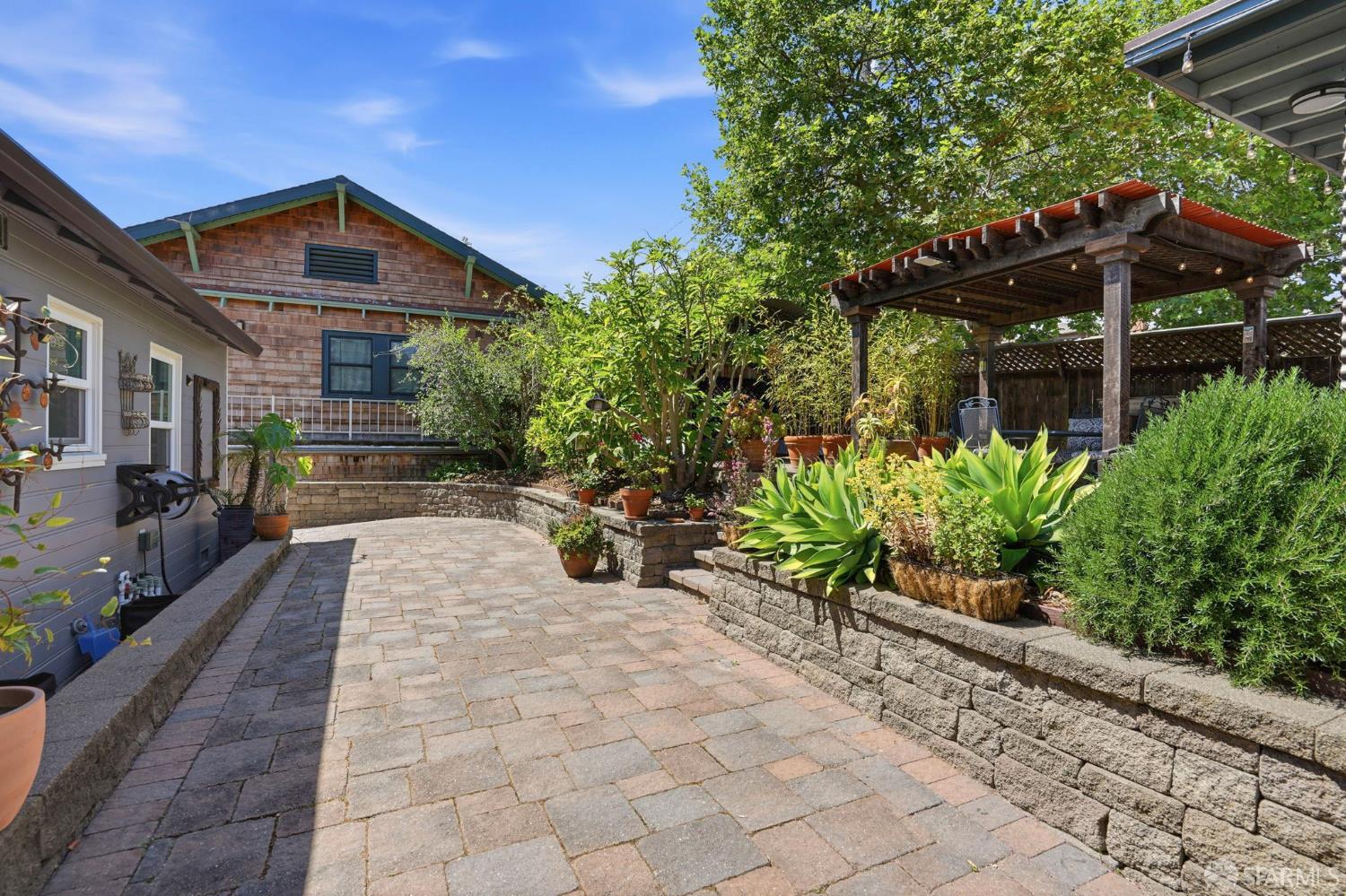 Property photo 21
