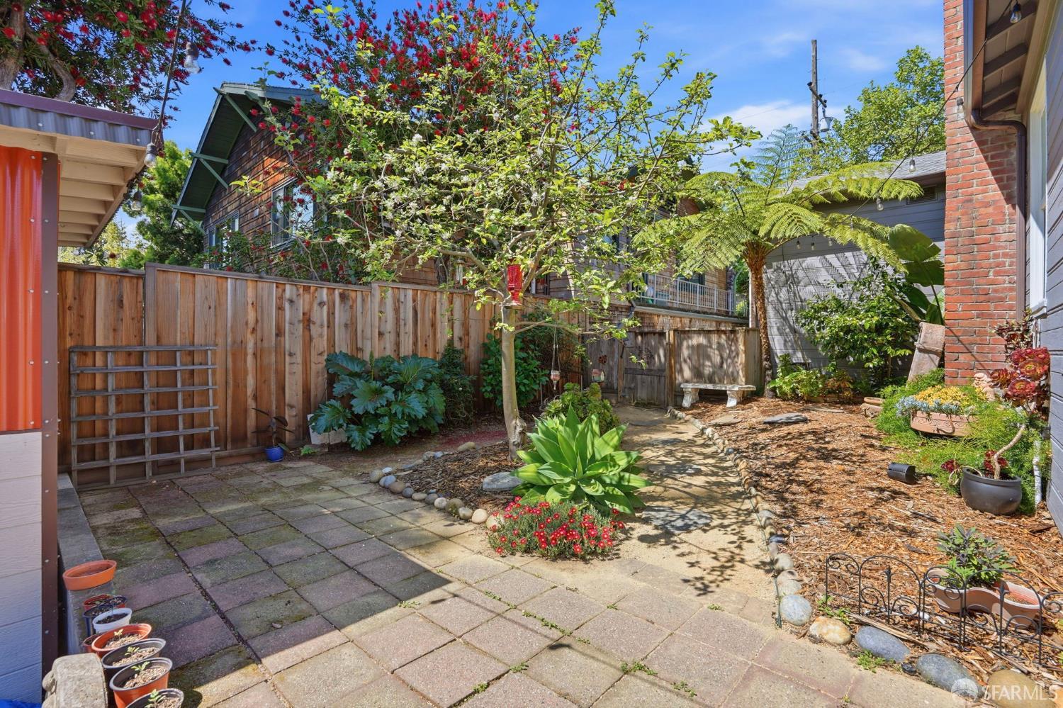 Property photo 31