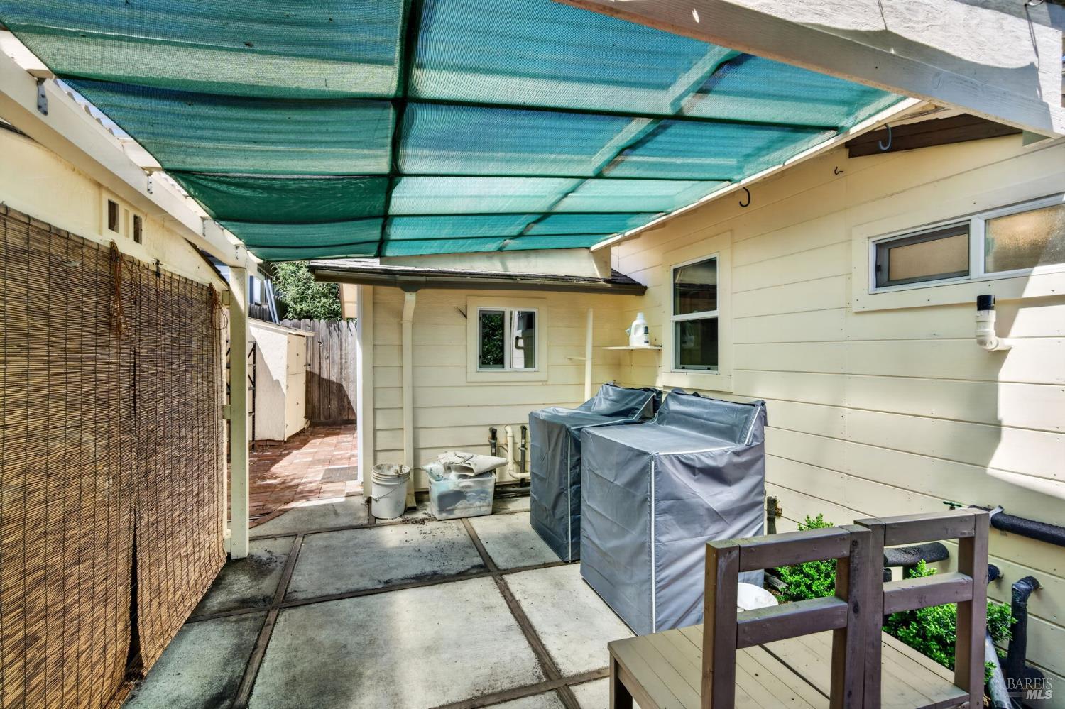Property photo 31