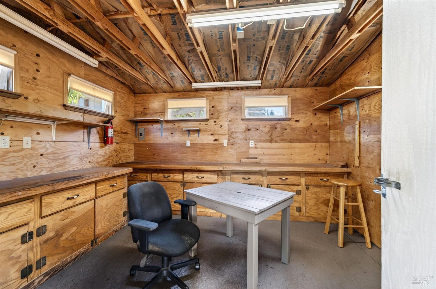 Property photo 34