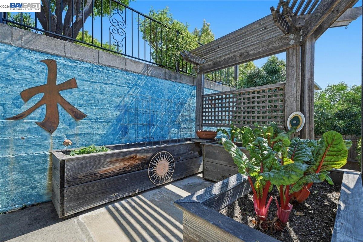 Property photo 46