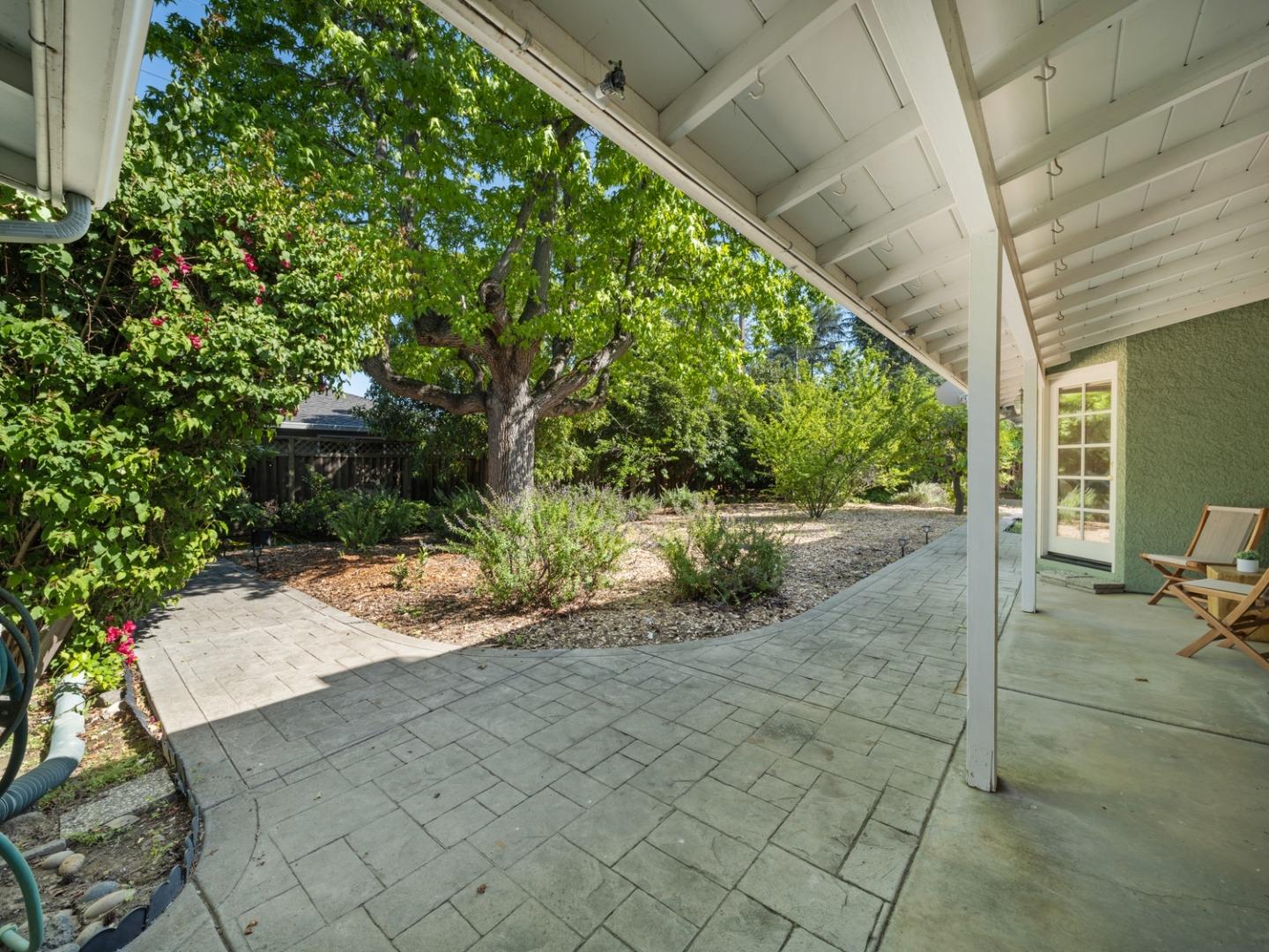 Property photo 40