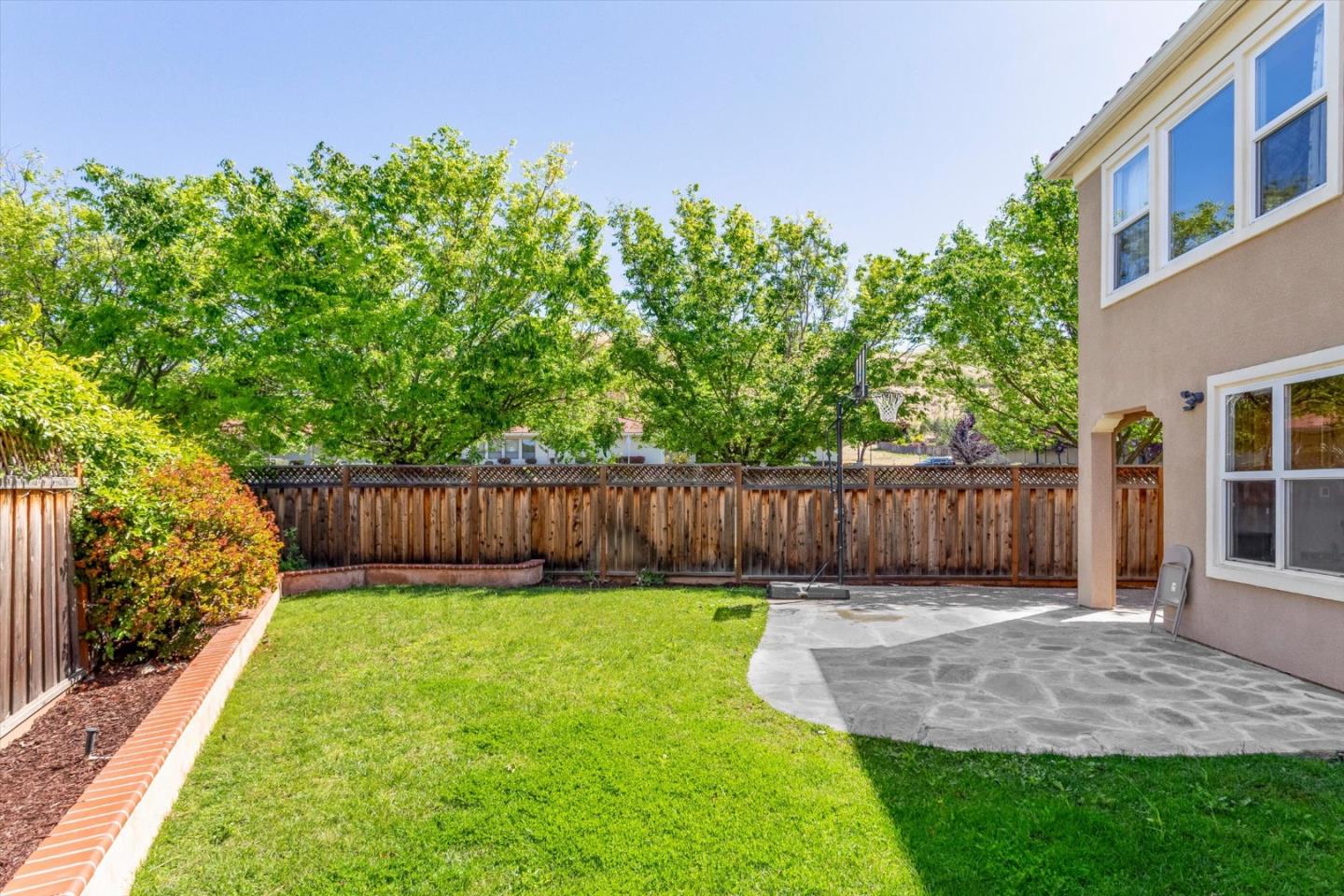 Property photo 44