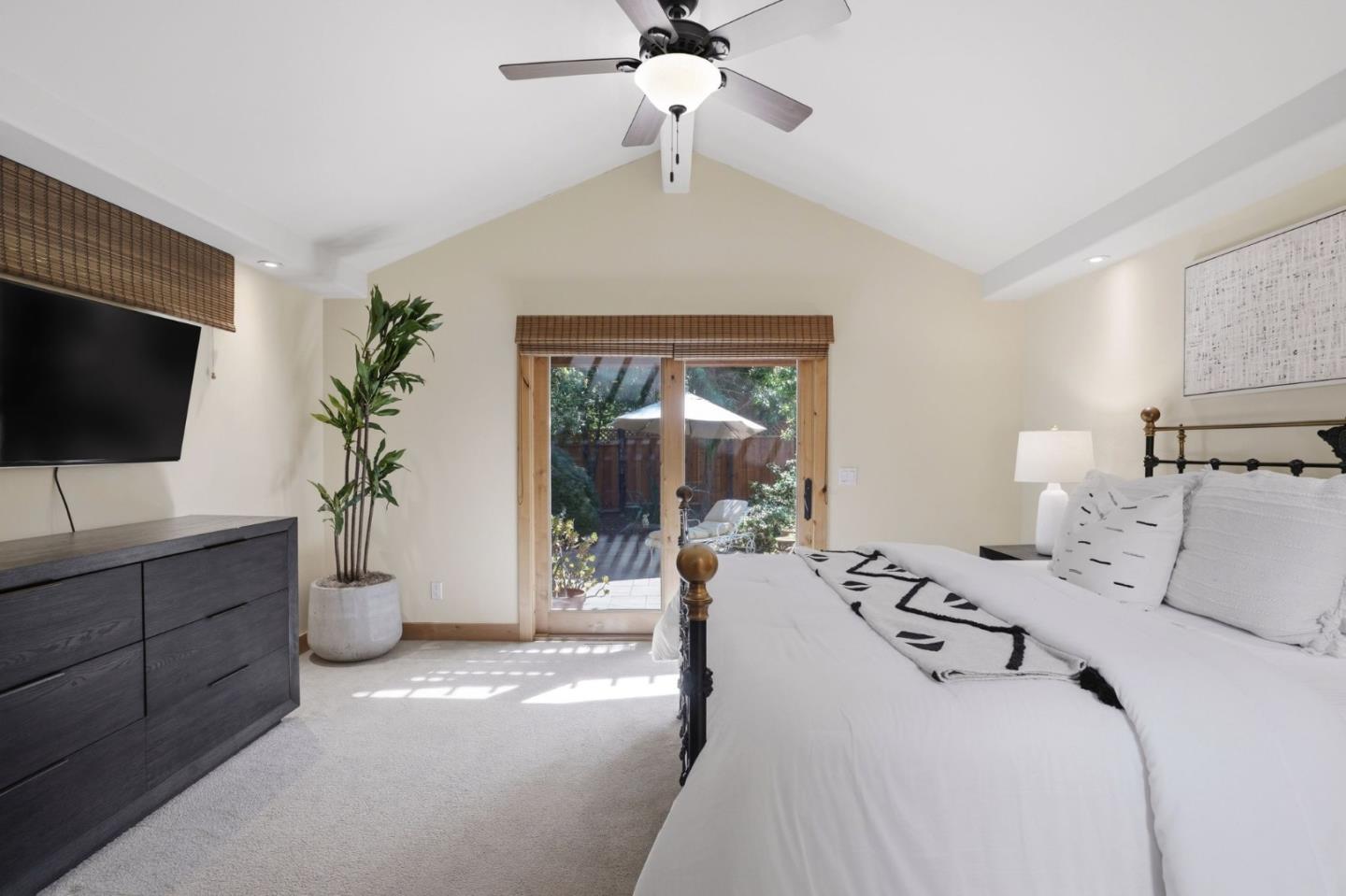 Property photo 50
