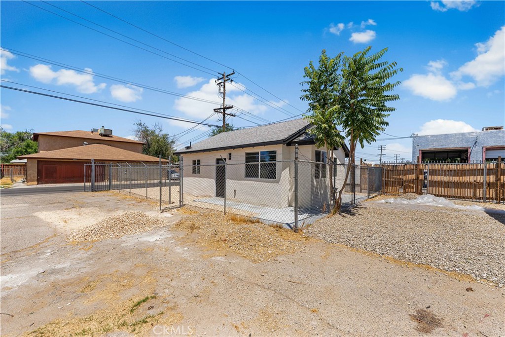 Property photo 34