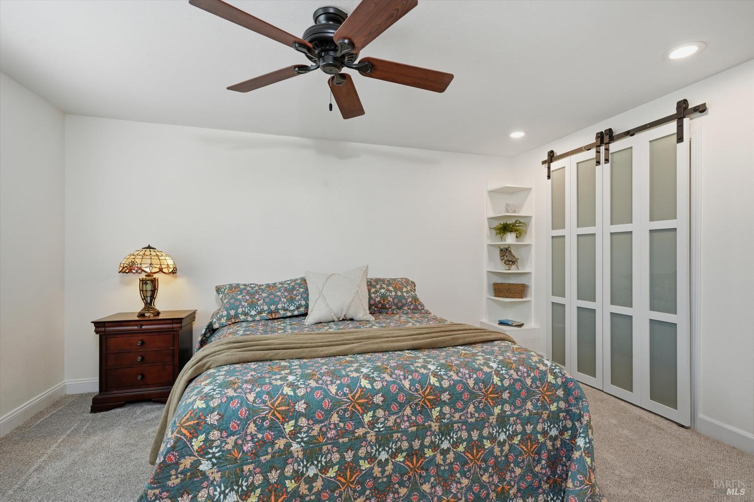 Property photo 31