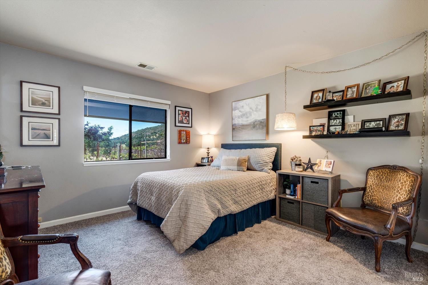 Property photo 44