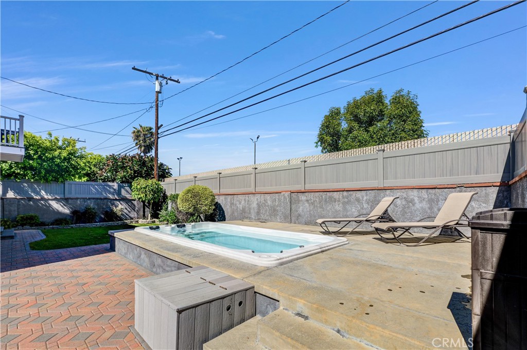 Property photo 34