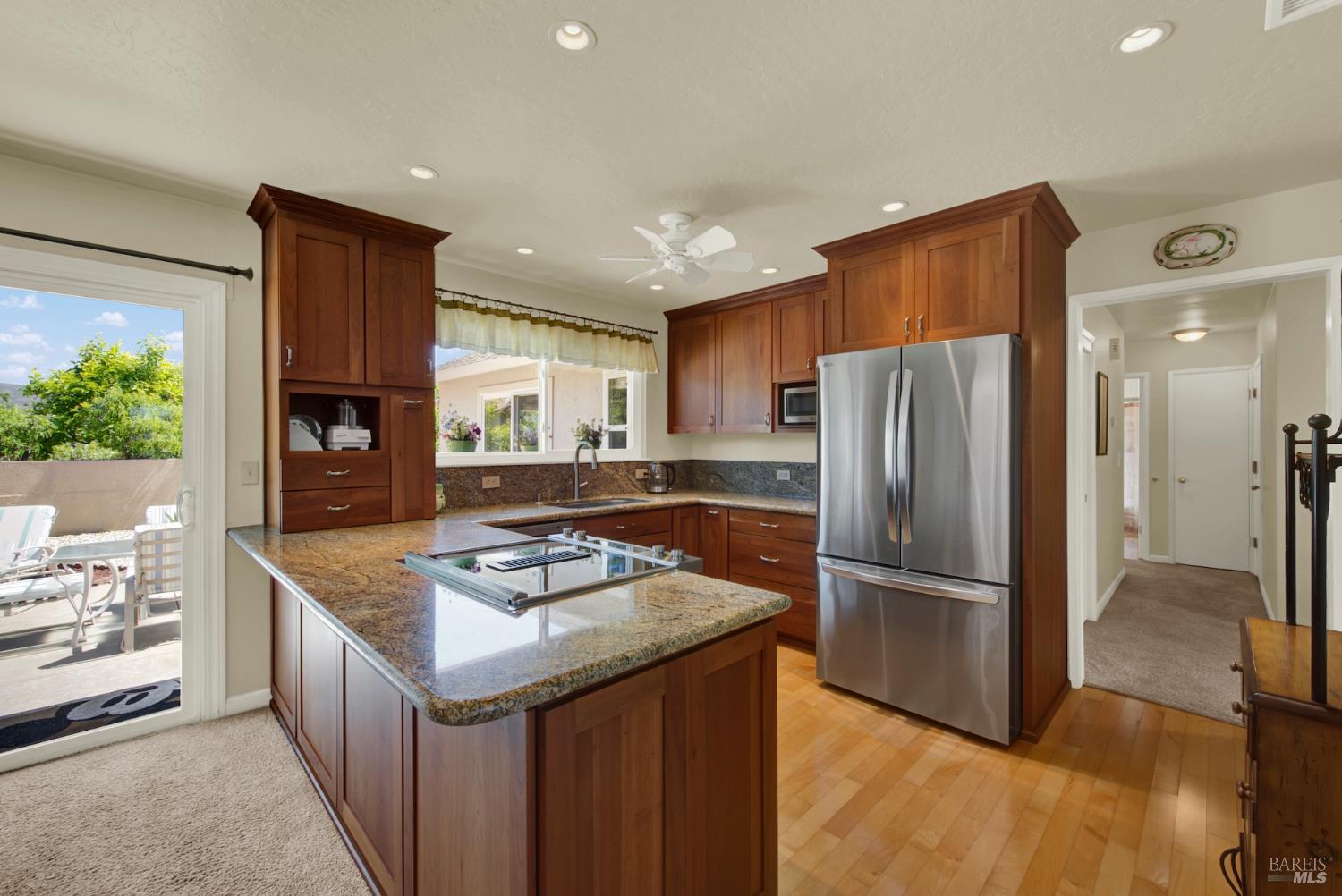 Property photo 24