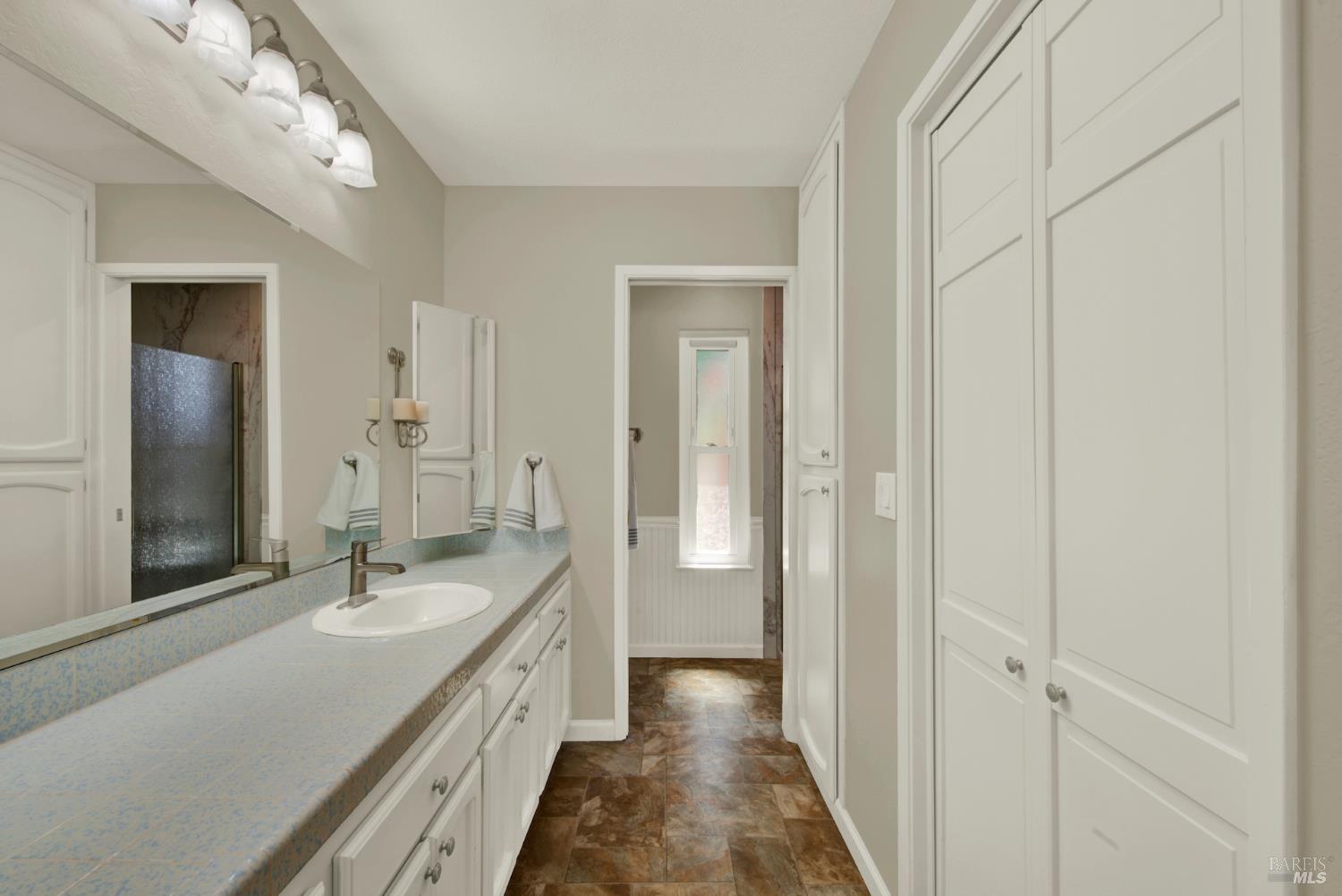 Property photo 47
