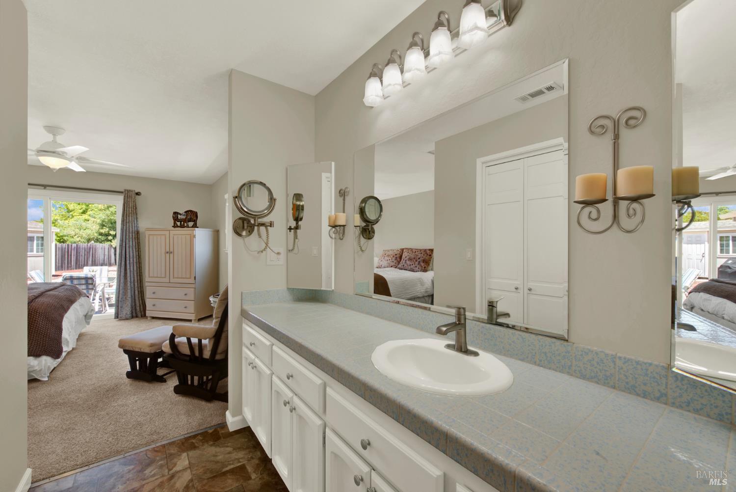 Property photo 48