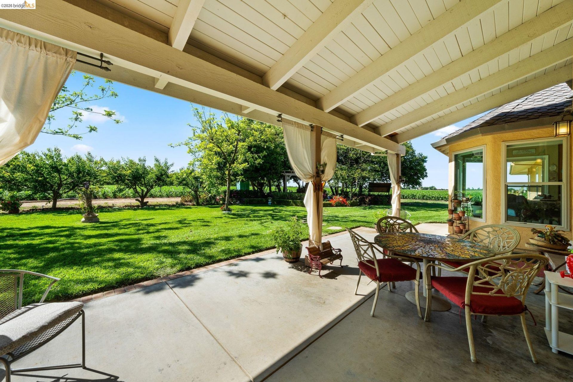 Property photo 38