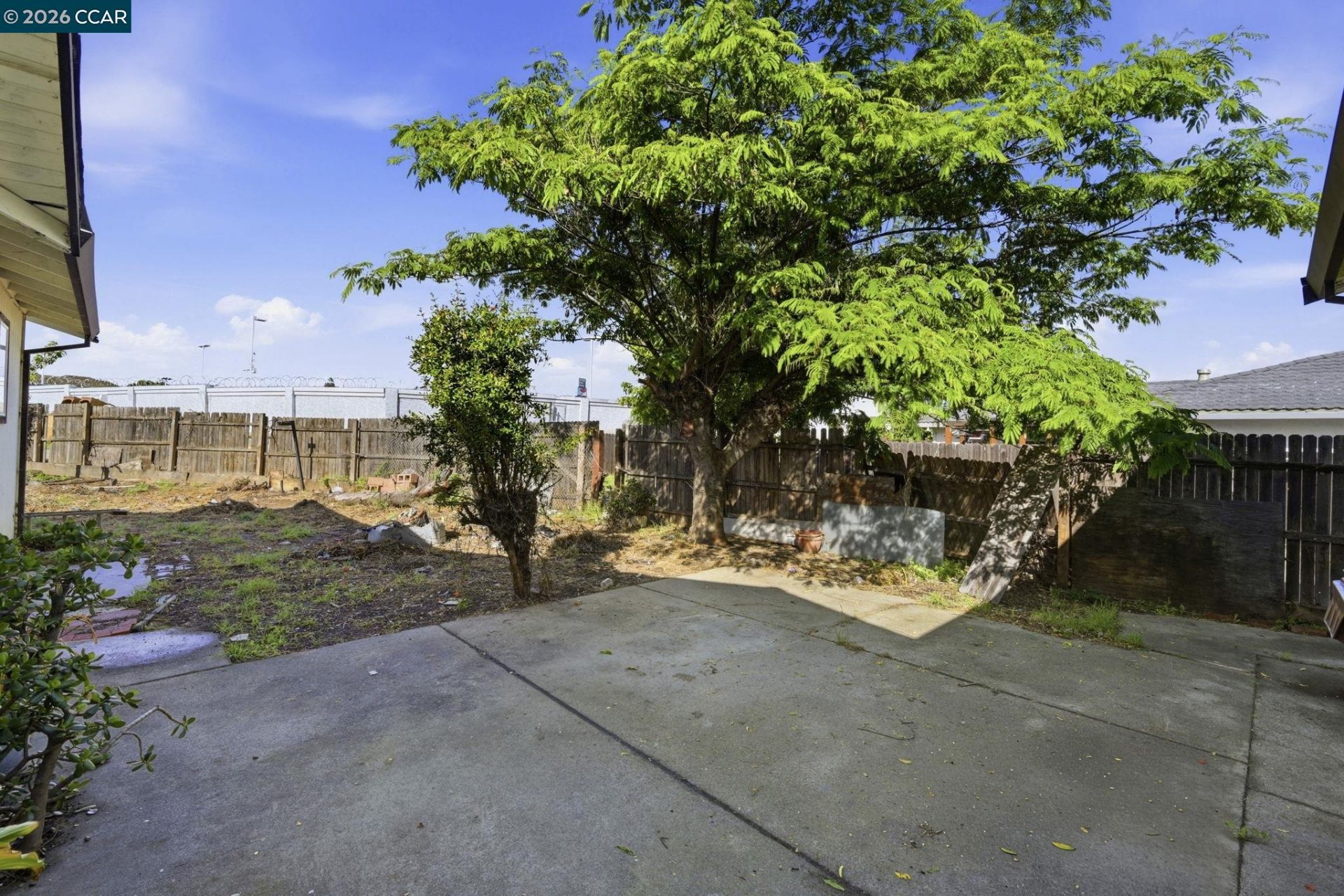 Property photo 33