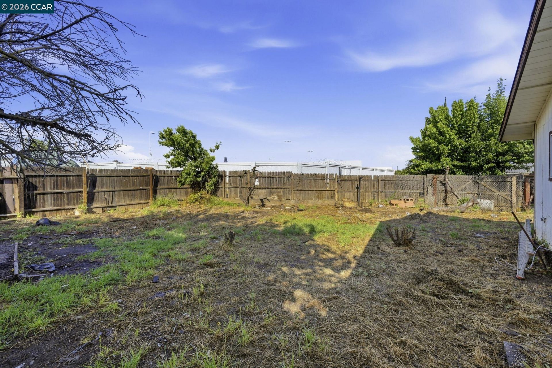 Property photo 38