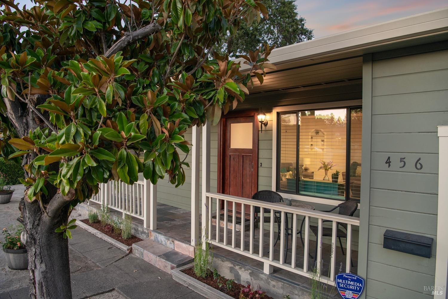 Property photo 8